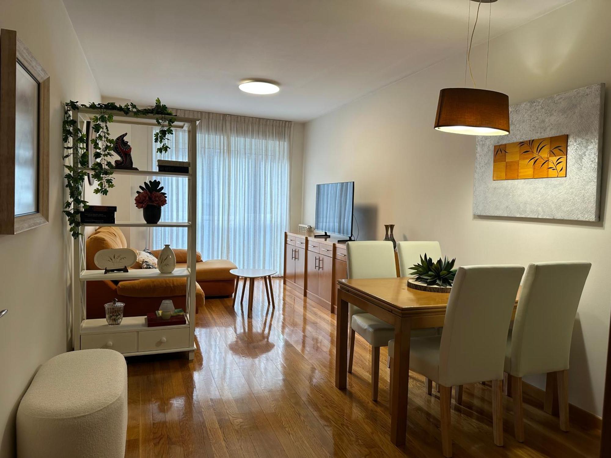 Santamaria Iv Apartment *